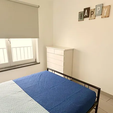 Acolhedor Com Ac No Centro De Angra
